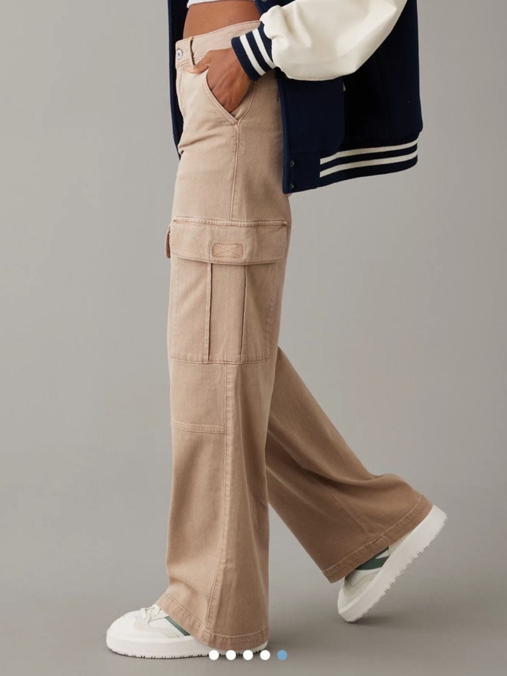 AE Dreamy Drape Stretch Cargo Super High-Waisted Baggy Wide-Leg Pant Stretch - Picture 3 of 7